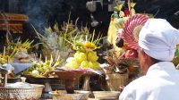 Illustration of cake offerings