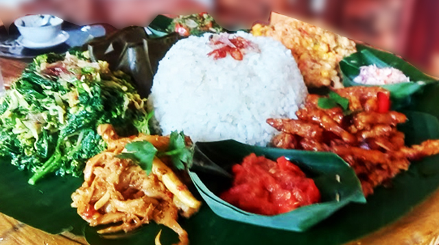 Balinese mixed rice