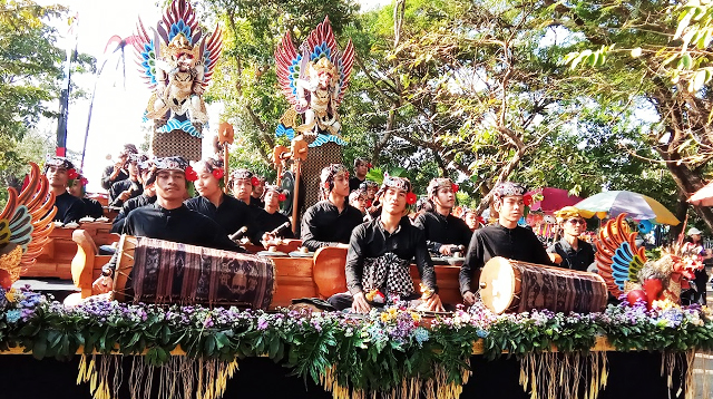 Gamelan music