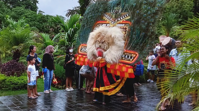 Reog Dance
